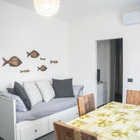 021 - Casa Ponente Con Terrazzo - Centro Città, Carruggio E Mare Baia Del Silenzio A 500 M * Sestri Levante