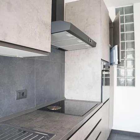 021 - Casa Ponente Con Terrazzo - Centro Citta, Carruggio E Mare Baia Del Silenzio A 500 M Apartmán *