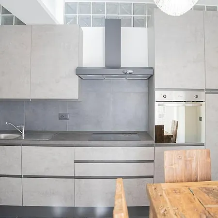 Apartmán 021 - Casa Ponente Con Terrazzo - Centro Citta, Carruggio E Mare Baia Del Silenzio A 500 M *