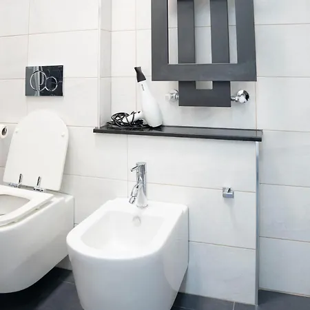 Apartmán 021 - Casa Ponente Con Terrazzo - Centro Citta, Carruggio E Mare Baia Del Silenzio A 500 M *